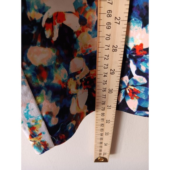 Worthington Capris Womens Size 8P Slim Fit Multi Color Floral Modern Fit Capris - Picture 10 of 14